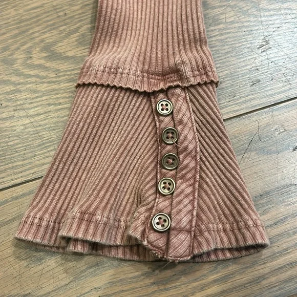 We The Free Soul Sister Boat Neck Long Bell Sleeve Top - Picture 6 of 6